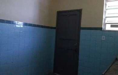 Imagem 4: Alugo. 1 Banheiroe2 Dormitórios