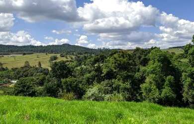 Imagem 2: Lote/Terreno para venda possui 500 metros quadrados em Jardim Imperial...
