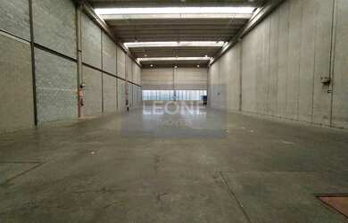 Imagem 6: Galpão para Locação em São Paulo, Vila Jaguara, 6 banheiros, 11 vagas