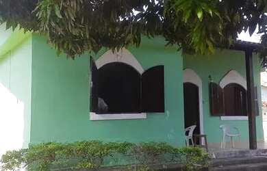 Imagem: A casa possui 2 Dormitórios, 1 Banheiro e 99m² de Área e