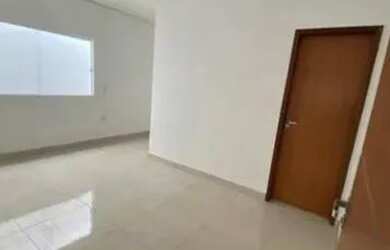 Imagem 2: Excelente casa reformada. 1 Vaga na garageme2 Dormitórios