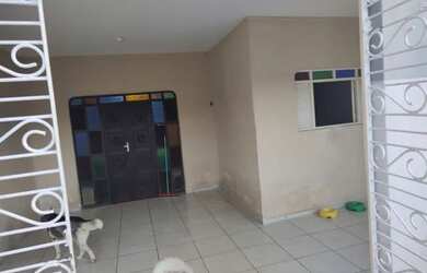 Imagem 1: ALUGA-SE CASA Casa com 3 dormitórios