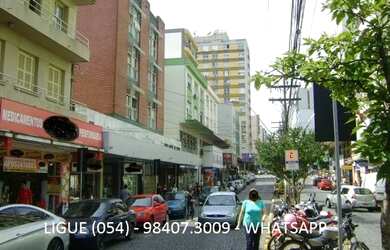 Imagem: O apartamento possui 1 Dormitório, 1 Banheiro, 60m² de Área