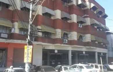 Imagem: O apartamento possui 2 Dormitórios, 1 Banheiro e 1 Vaga na