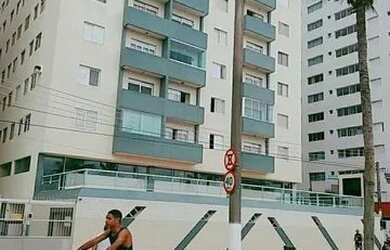 Imagem: O apartamento possui 1 Dormitório, 1 Banheiro, 1 Vaga na garagem