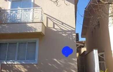 Imagem: A casa em condomínio possui 3 Dormitórios, 3 Banheiros, 2