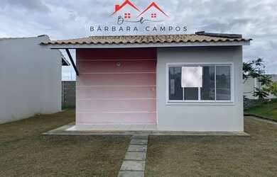 Imagem: A casa em condomínio possui 2 Dormitórios, 1 Banheiro, 2 Vagas