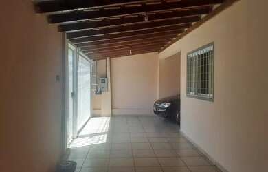 Imagem 3: Casa a Venda. Piscina, Churrasqueira, 120m² de Áreae1 Vaga na garagem