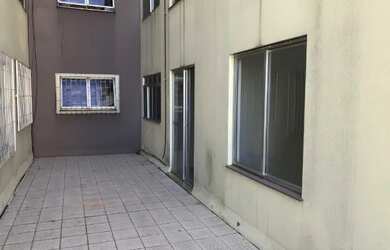 Imagem: O apartamento possui 2 Dormitórios, 1 Banheiro, 60m² de Área