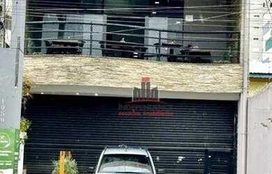 Imagem: O depósito possui 4 Vagas na garagem, 340m² de Área, Imóvel