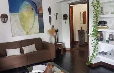 Imagem: O apartamento possui 3 Dormitórios, 1 Banheiro, 240m² de Área