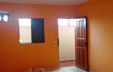 Imagem 7: Aluga-se Quitenete. Área de serviço, 1 Vaga na garageme1 Dormitório