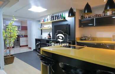 Imagem: O apartamento possui 3 Dormitórios, 4 Banheiros, 3 Vagas na