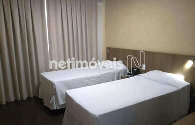 Imagem: O apartamento possui 1 Dormitório, 1 Banheiro e 33m² de Área