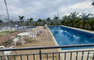 Imagem 2: Apartamento com 2 dormitórios, piscina, salão de festas e vaga de garagem