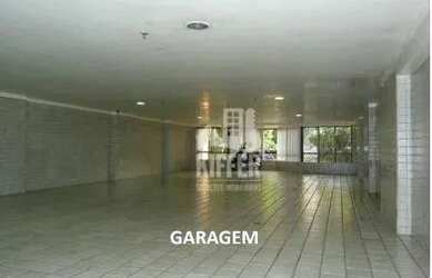 Imagem: O depósito possui 2 Vagas na garagem, 150m² de Área e está