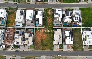 Imagem: O terreno possui 420m² de Área e está localizado em Loteamento