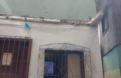 Imagem: A casa possui 2 Dormitórios, 1 Banheiro e 30000m² de Área