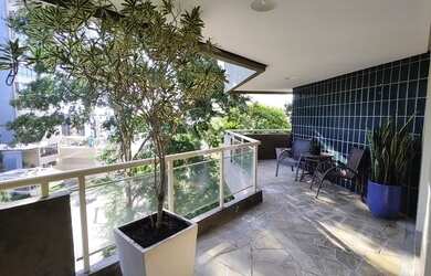 Imagem: O apartamento possui 3 Dormitórios, 2 Banheiros, 1 Vaga na