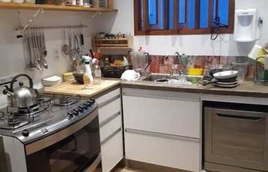 Imagem: A casa em condomínio possui 2 Dormitórios, 3 Banheiros, 1