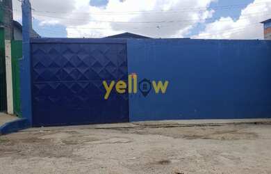 Imagem: O depósito possui 2 Vagas na garagem, 500m² de Área e está