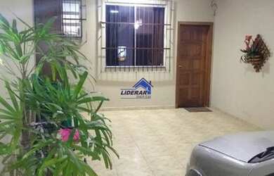 Imagem: A casa possui 2 Dormitórios, 2 Banheiros e 93m² de Área e