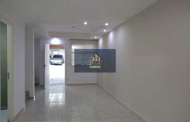 Imagem: A casa em condomínio possui 3 Dormitórios, 4 Banheiros, 2