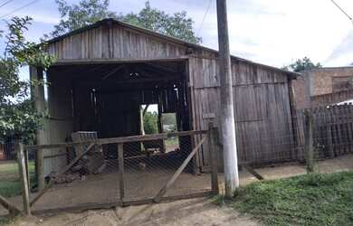 Imagem 1: Terreno a venda. 