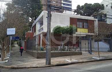 Imagem 7: Vende Excelente casa de esquina, localizada em bairro nobre de Porto Alegre