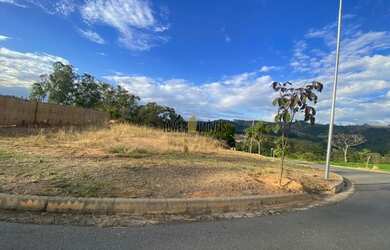 Imagem: O terreno possui 567m² de Área e está localizado em Jardim