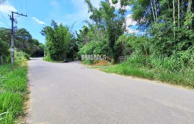 Imagem: O terreno possui 20.000m² de Área e está localizado em Centro