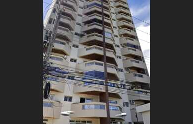 Imagem: O apartamento possui 4 Dormitórios, 3 Banheiros, 2 Vagas na