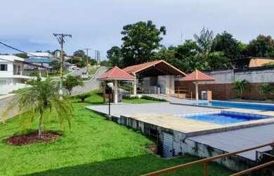 Imagem: O terreno e possui Dormitórios, Suítes, Banheiros, 300-0m²