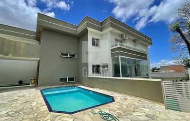 Imagem: O apartamento possui 3 Dormitórios, 3 Banheiros, 2 Vagas na