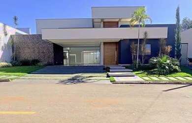 Imagem: A casa em condomínio possui 4 Dormitórios, 5 Banheiros, 2