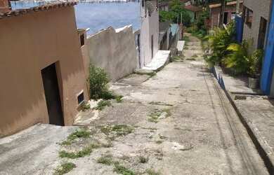 Imagem 1: Casa. Varanda, 1 Banheiroe2 Dormitórios