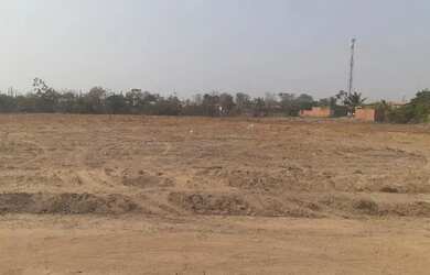 Imagem: O terreno possui 22.453m² de Área e está localizado em Grande