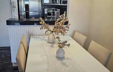 Imagem: O apartamento possui 2 Dormitórios, 2 Banheiros, 2 Vagas na