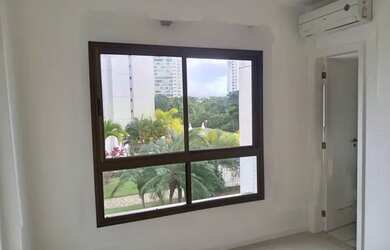 Imagem 3: Apartamento de 2 quartos com área privativa de 112,00 m² e 2 garagens...