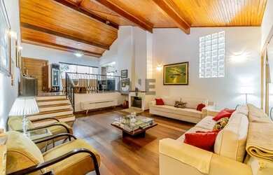 Imagem: A casa em condomínio possui 3 Dormitórios, 4 Banheiros, 4