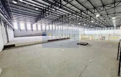 Imagem 9: Galpão para Locação em São Paulo, Barra Funda, 12 banheiros, 40 vagas