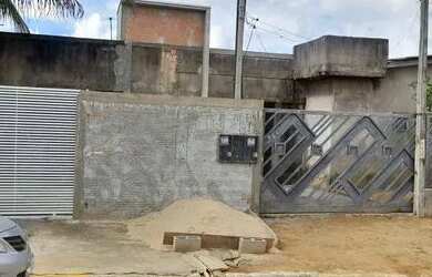 Imagem 1: Vendo bairro Rota do Sol. 450m² de Área, 4 Vagas na garageme2 Dormitórios