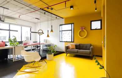 Imagem: O depósito possui 5 Vagas na garagem e 175m² de Área e está