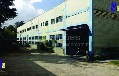 Imagem: O depósito possui 3.300m² de Área e está localizado em