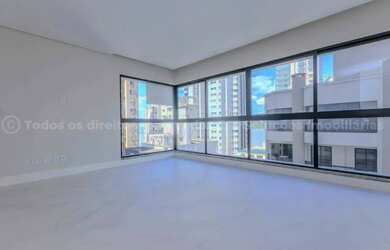 Imagem: O apartamento possui 3 Dormitórios, 4 Banheiros, 3 Vagas na