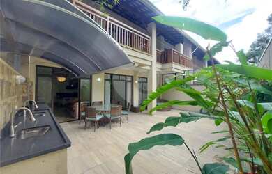 Imagem: O apartamento possui 2 Dormitórios, 2 Banheiros, 2 Vagas na