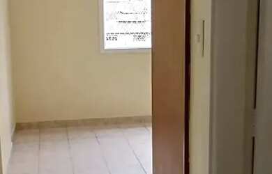 Imagem 4: Apartamento com três dormitórios, suíte e vaga demarcada para locação...