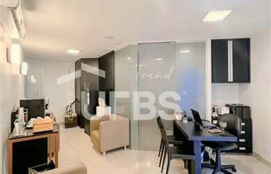 Imagem: O depósito possui 1 Vaga na garagem e 116m² de Área e está