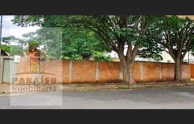 Imagem: O terreno possui 720m² de Área e está localizado em Daniel