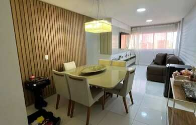 Imagem: O apartamento possui 3 Dormitórios, 2 Banheiros, 2 Vagas na